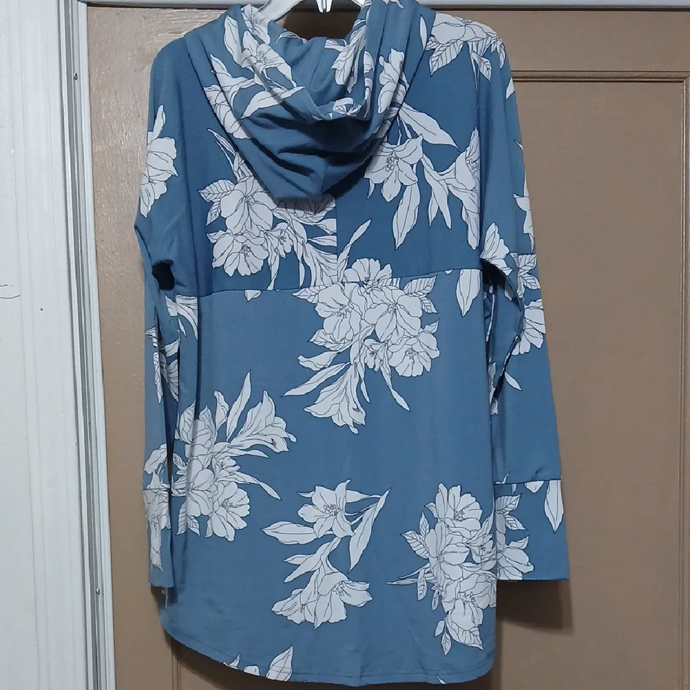 LuLaRoe Blue Floral Amber Hoodie - Picture 2 of 7
